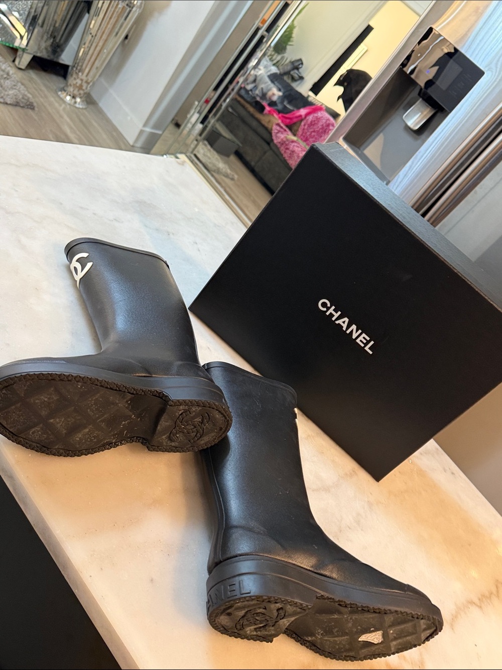 CHANEL Black Rain Boots with White CC Logo - Picture 7 of 8